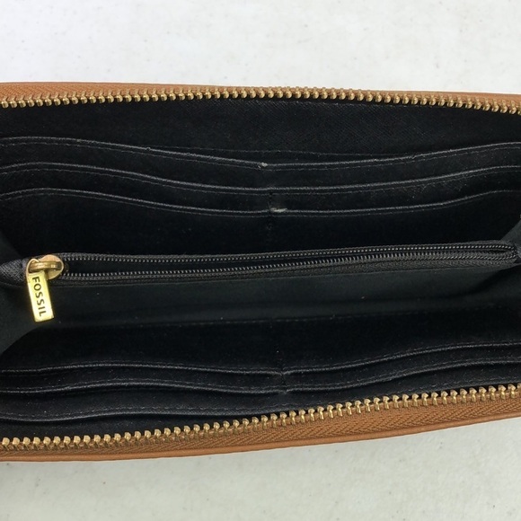 Fossil Zip Card Holder Leather Wallet - Picture 8 of 8